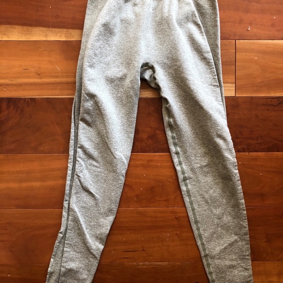 Gymshark - Picture 2 of 3